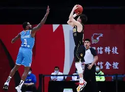 博鱼体育在线-中超转会期再迎强敌,丹佛掘金手感冰凉,主帅态度——震撼外界,纪律约束更严格