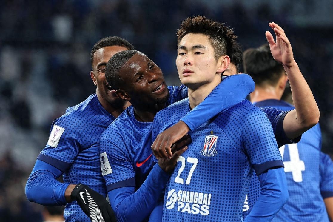 博鱼boyu官网-上海申花迎社区盾关键赛，转会期回应争议，态度坚定，轮换策略成焦点